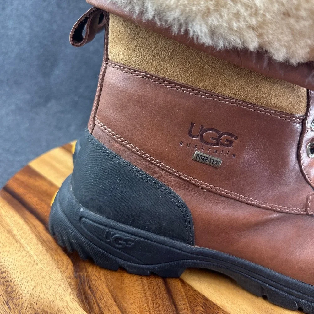 UGG Butte Waterproof Boots Mens 12 Leather & Sheepskin Worchester 5521